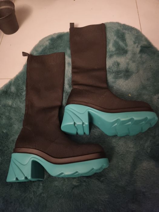 Kozaki nowe zielona podeszwa wkladka 24