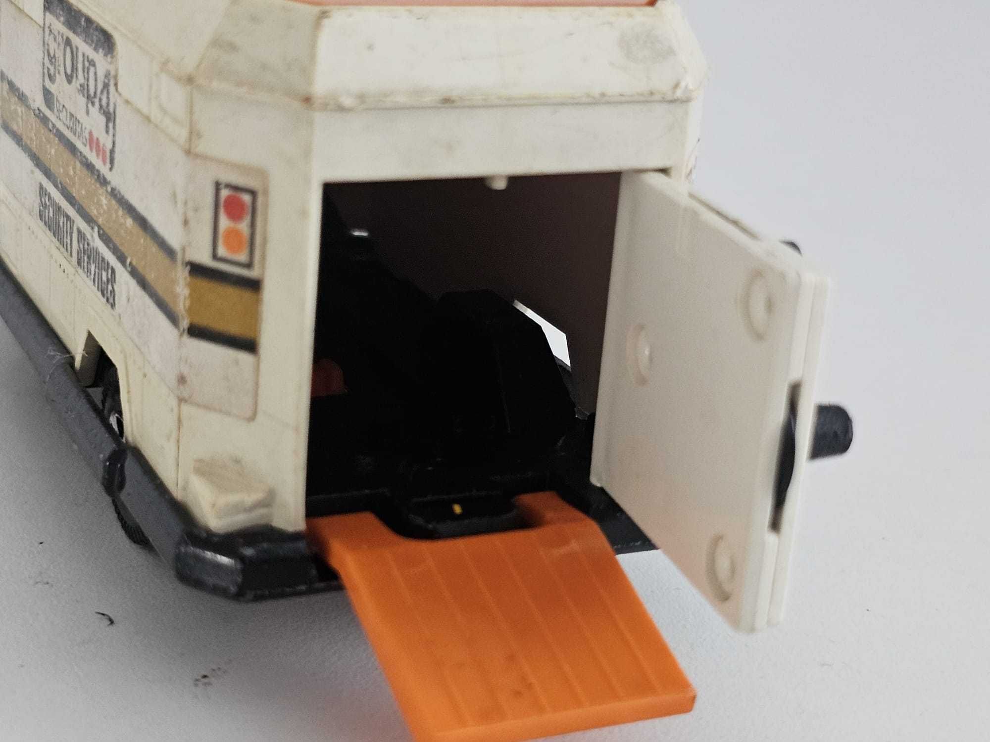 Matchbox Super Kings K18 - Security Truck