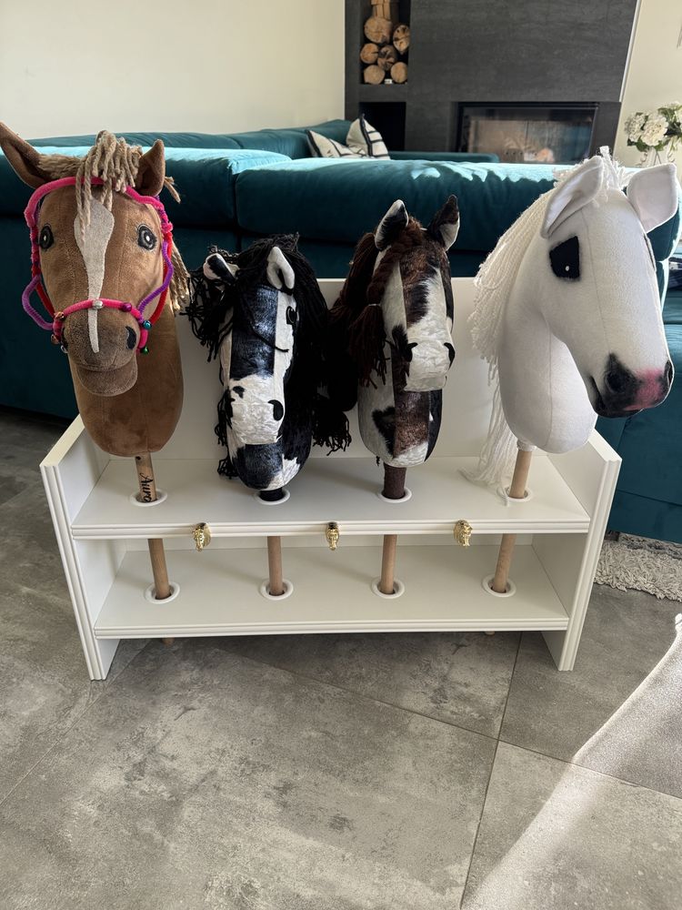 Luksusowa stajnia / stojak dla Hobby Horse biała