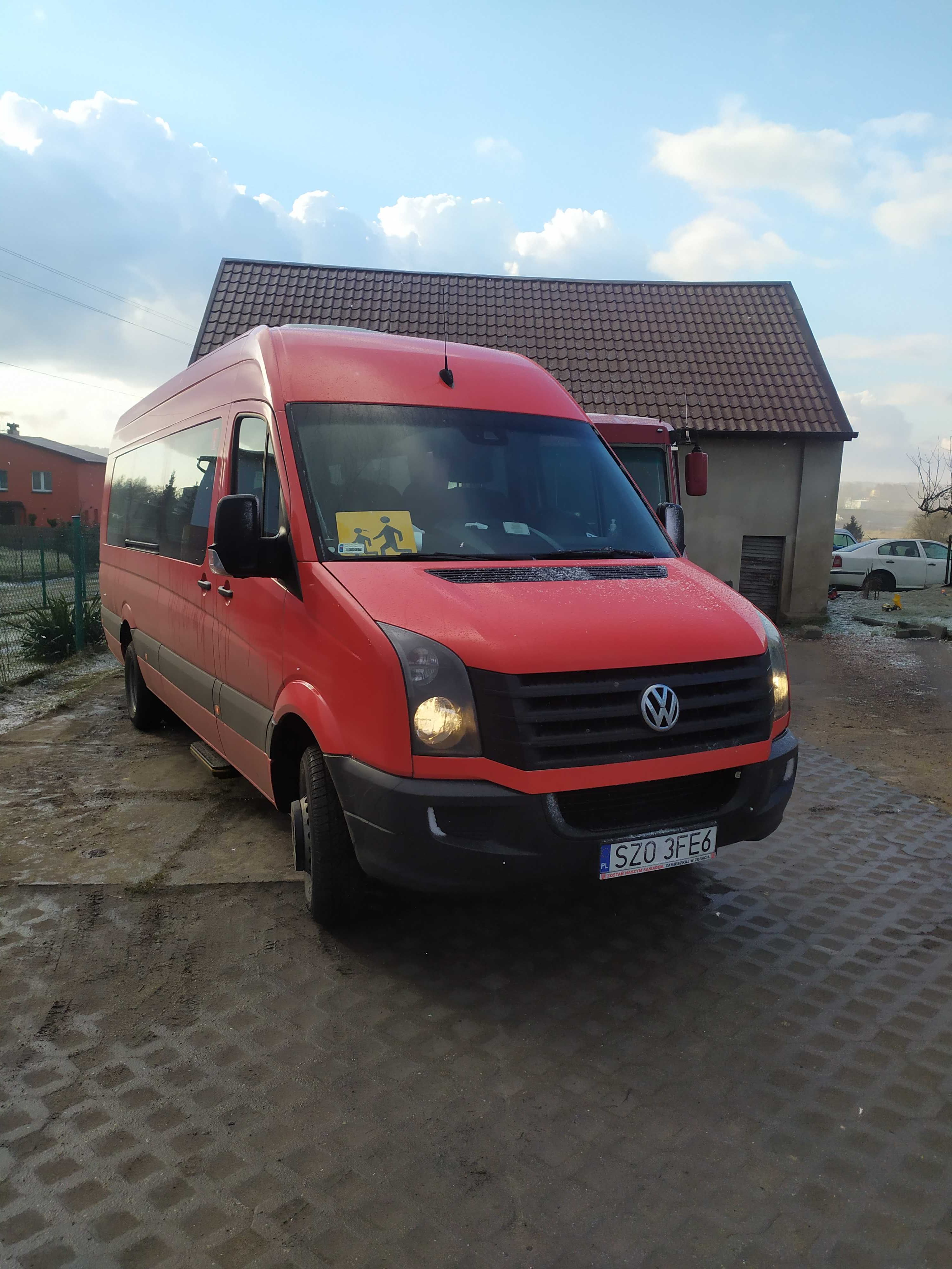 Wynajem busów z kierowcą, przewóz osób od 8 do 25 miejsc.Autobusy,busy