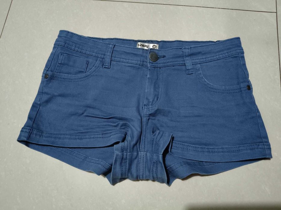 Granatowe szorty Sinsay, r. M