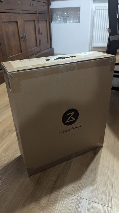 Roborock s8 biały nowy ze stacją ładowania ( robot sprzątający mop)