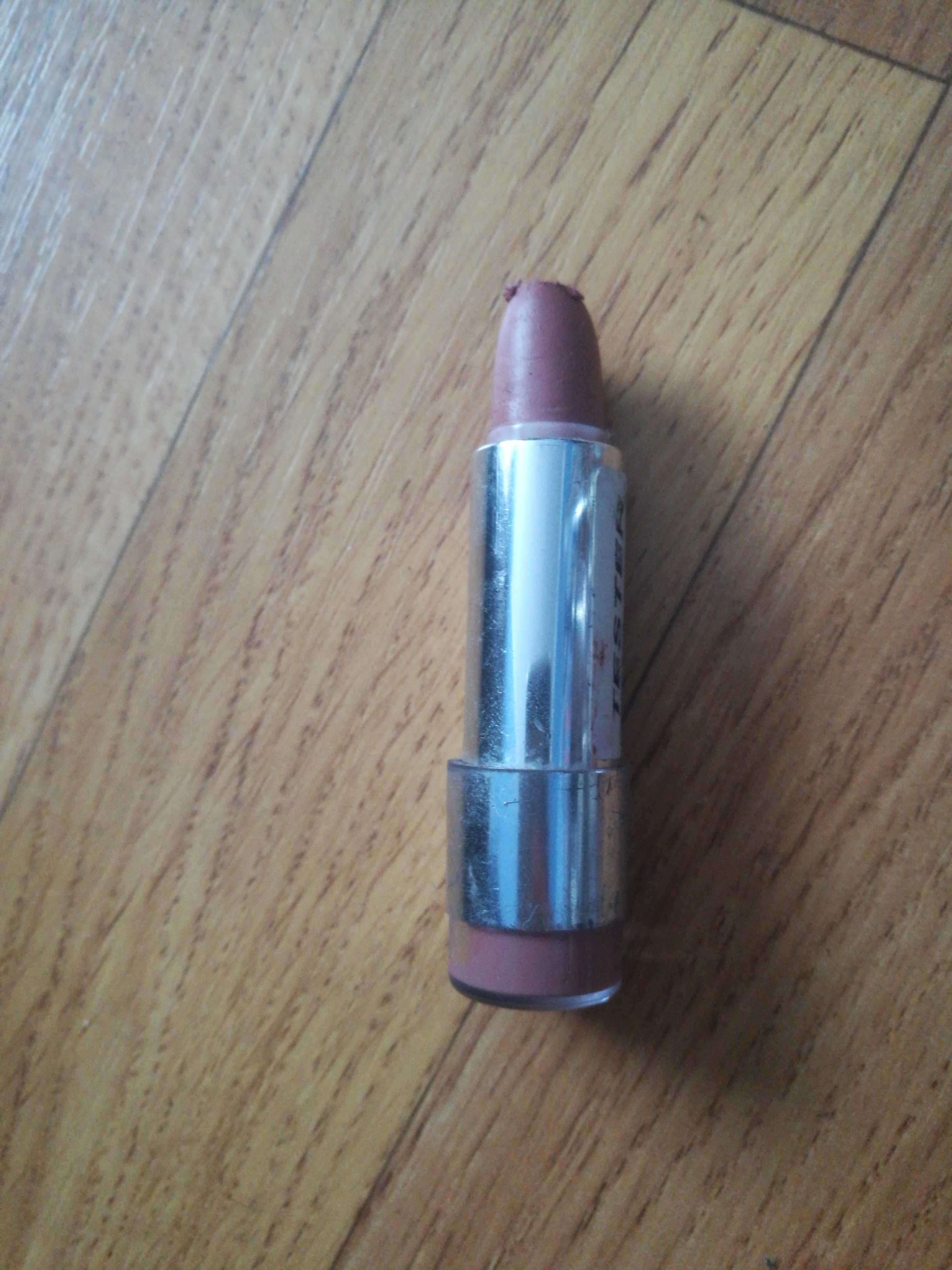 Szminka eveline cosmetics aqua platinum
