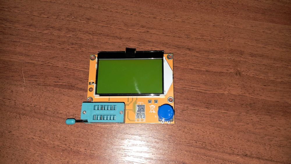 Вимірювач ESR T4 неробочий