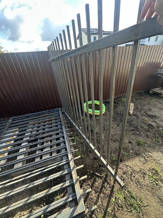 Продам секції металевого забора/секции металического забор .