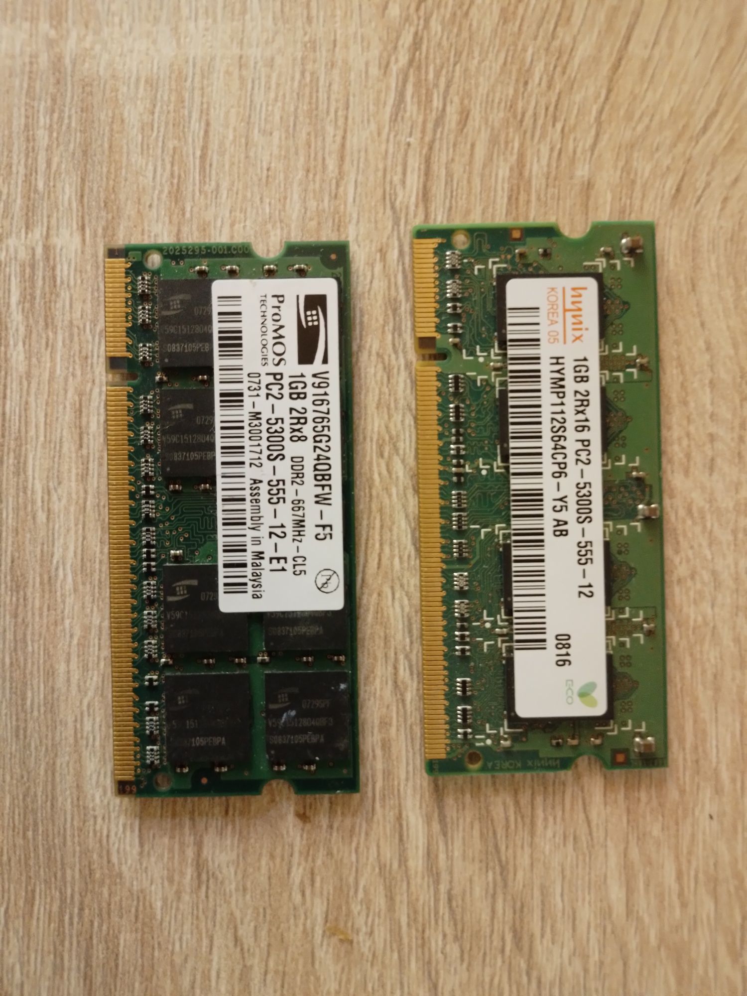 2x1GB DDR2 so-dimm