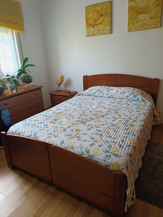 Mobília de quarto pinho mel