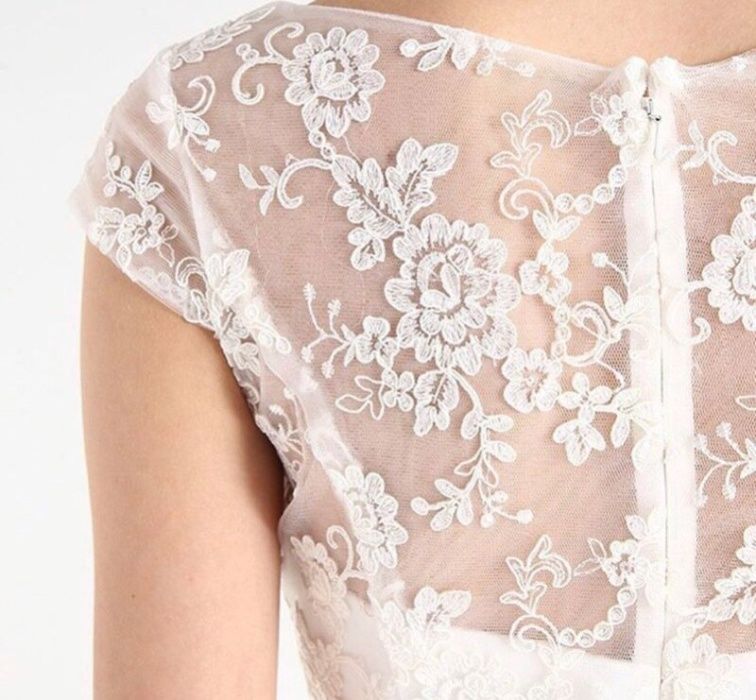 Свадебное платье magic nights новое 42 размер