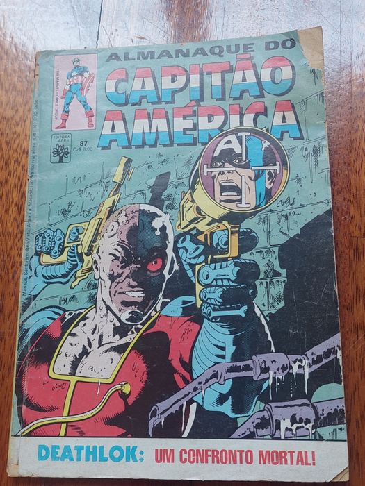 Várias publicações de BD antigas