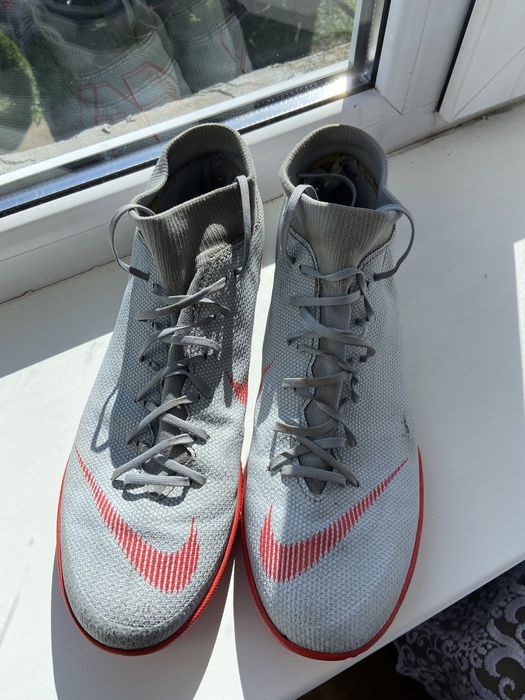 Бігові кросівки Nike