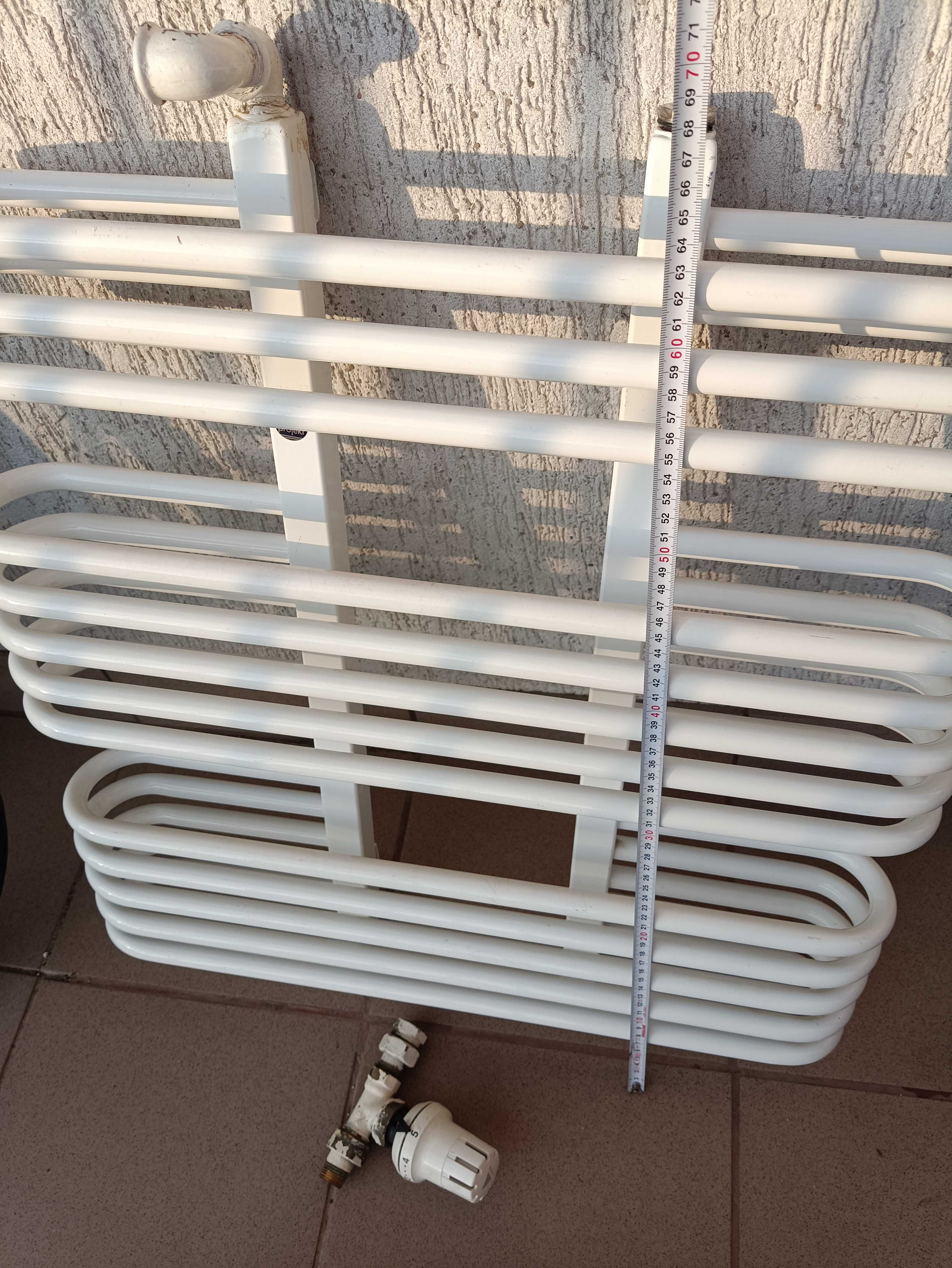 kaloryfer łazienkowy, rurkowy,z termostatem