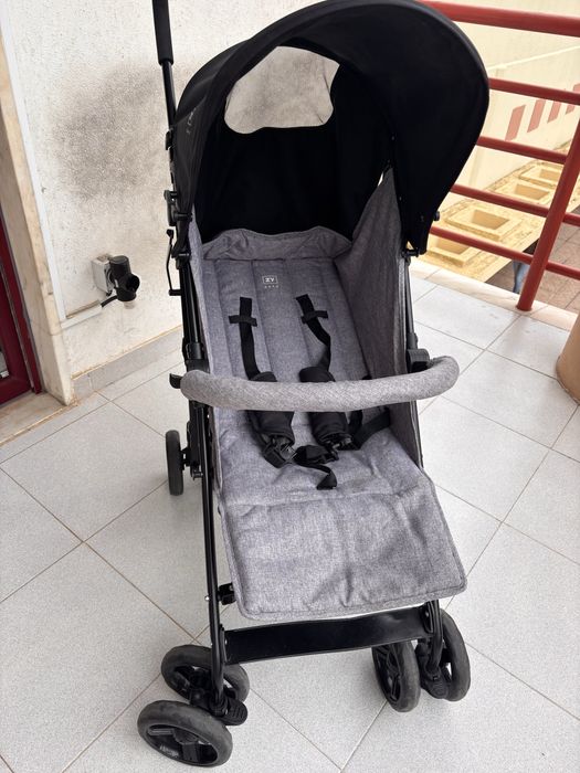 Carrinho de bebé Zippy