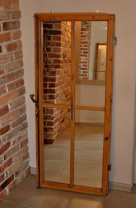 Stare zabytkowe okno/lustro vintage, loft, rustykalne