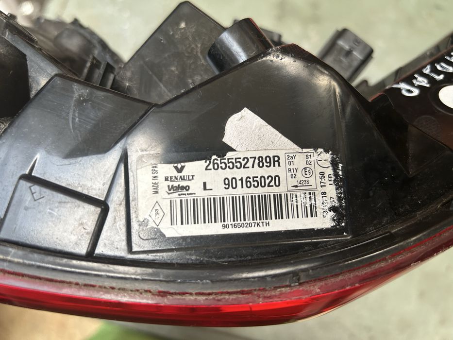 Farolim esquerdo renault Kadjar