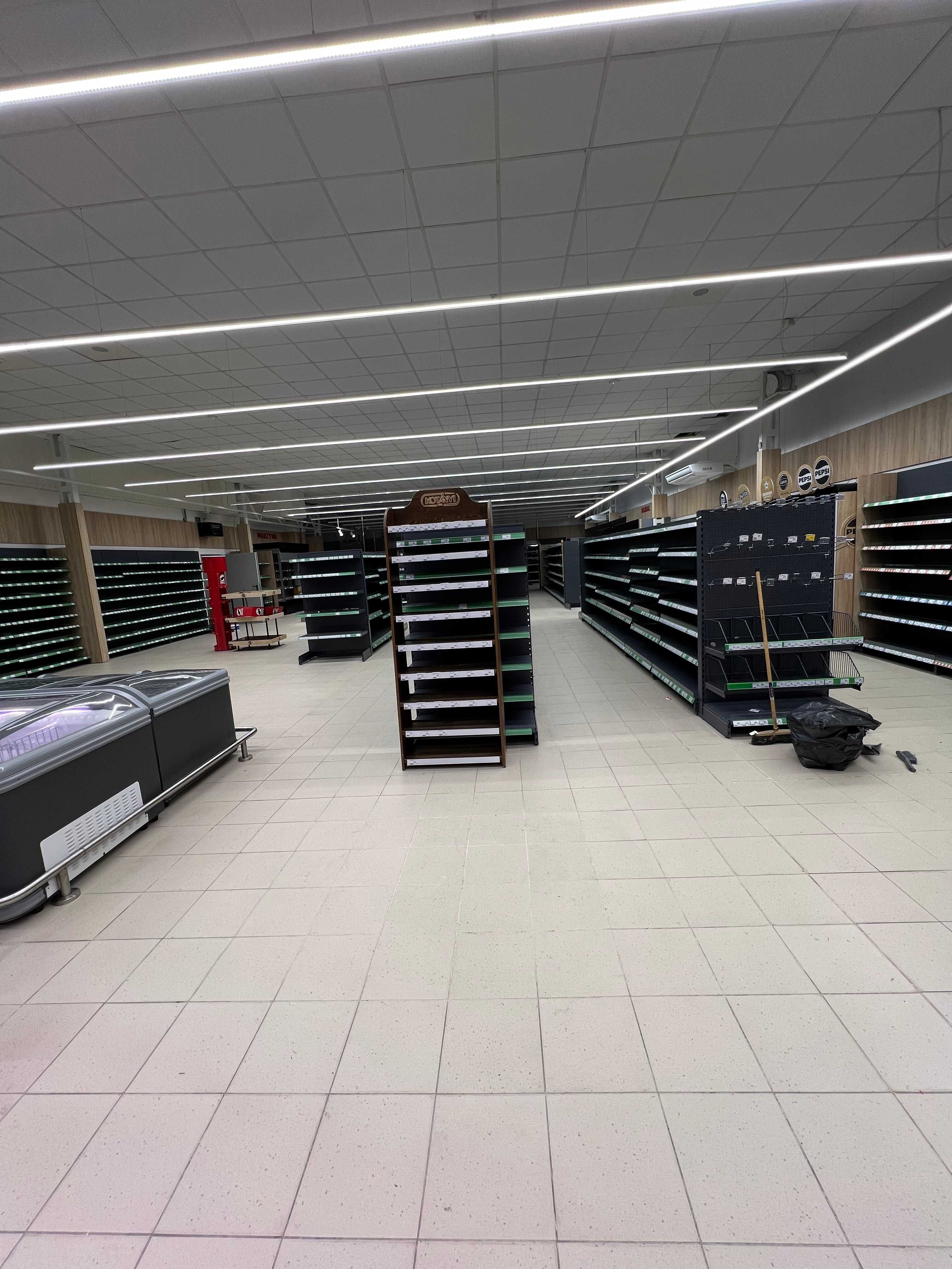 Lokal handlowy - świetna lokalizacja