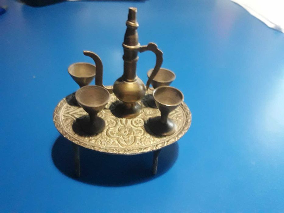 Скидка! Набор декоратив мебели и посуды-латунь. Привезено из Индии