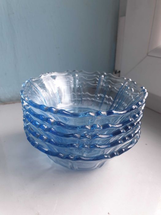 miseczki szkło błękitne 5 sztuk