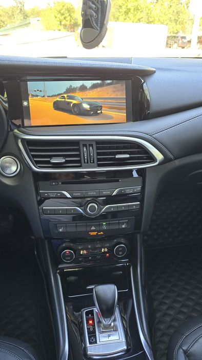 Infiniti  qx30 2017р