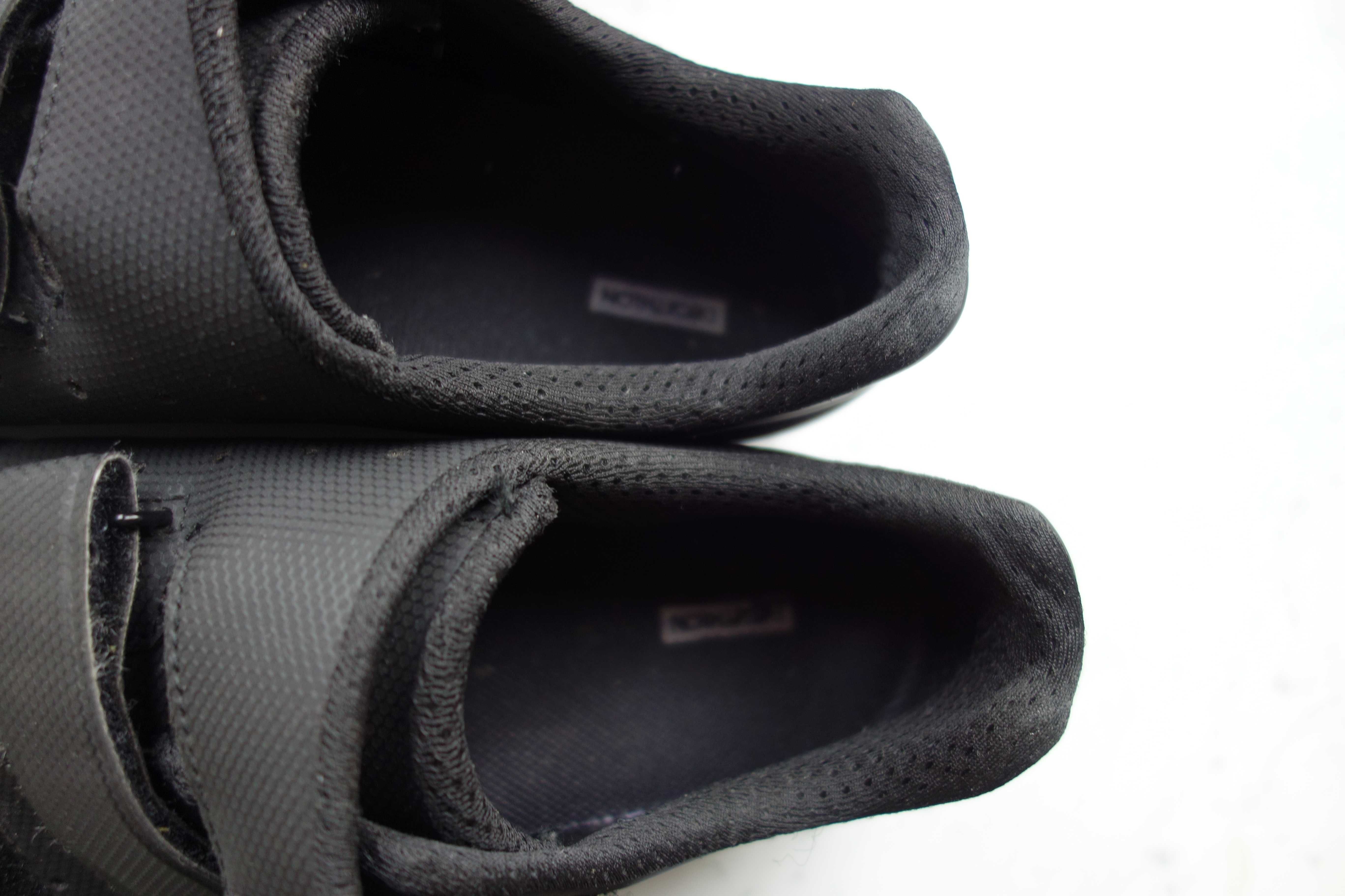 Buty szosowe Van Rysel Roadr 500 r. 43/ Pedały zatrzaskowe/ Bloki