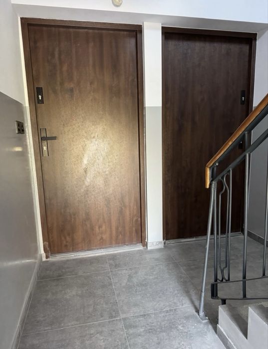 Dom lub pokoje dla pracownikow