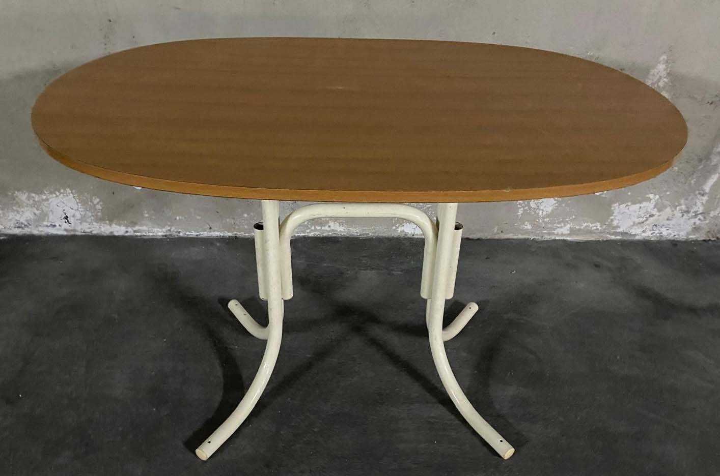 Mesa Oval - Cozinha