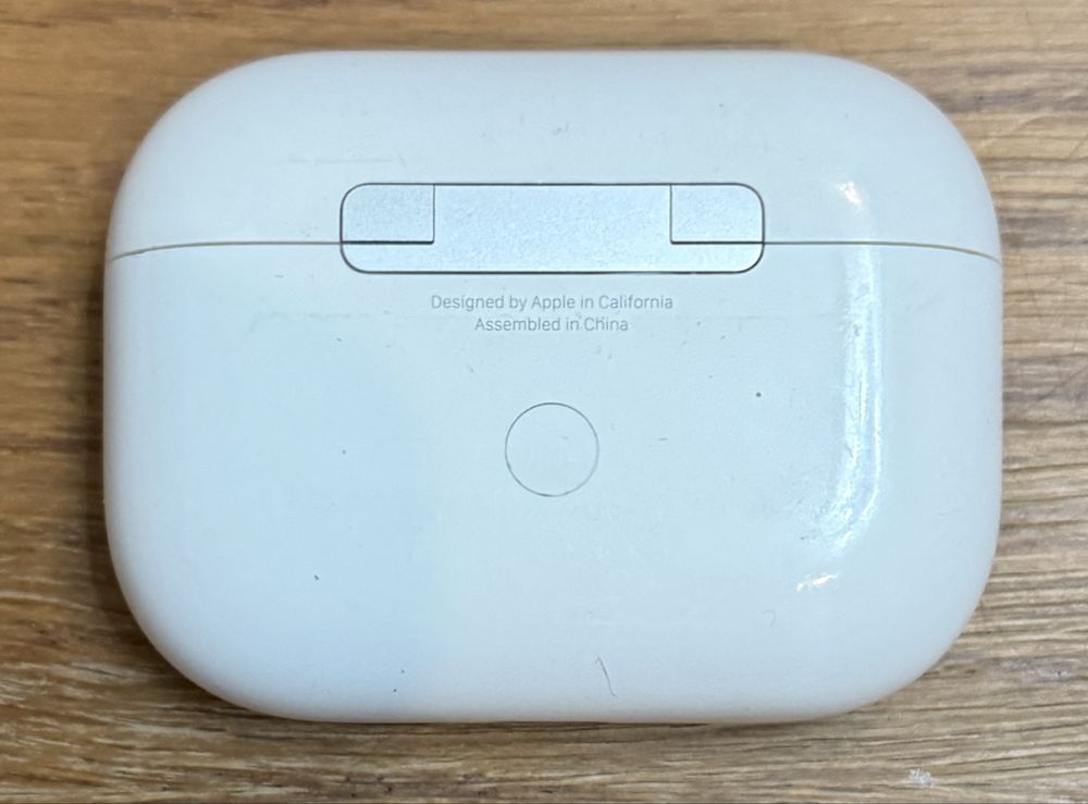 Наушники AirPods Pro 1 with Wireless Charging Case