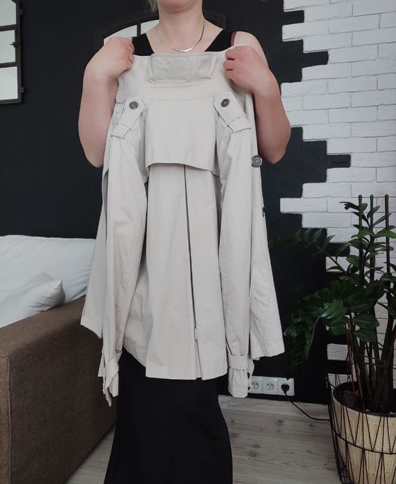 Zara beżowy mini płaszczyk lekka kurtka r.S