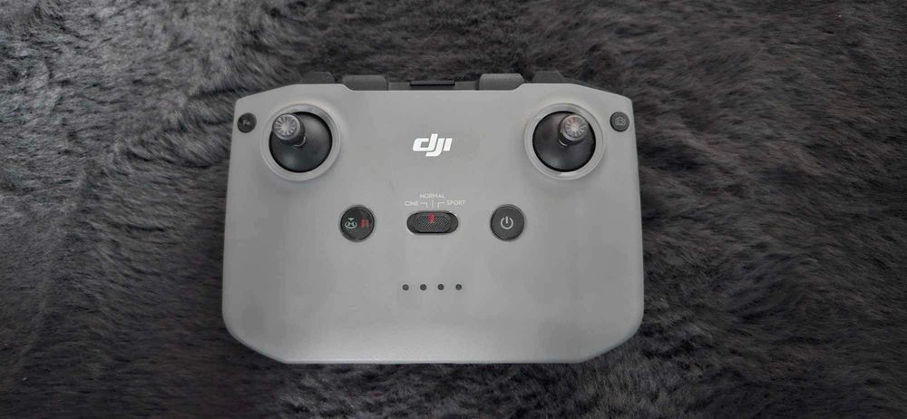 Dron DJI mini 2 + fly more combo