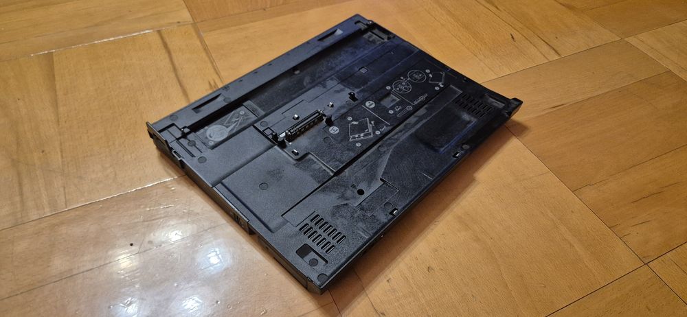 lenovo ThinkPad x200 ultrabase