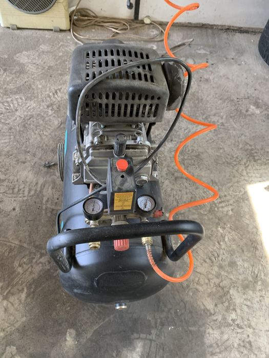 Компресор 50літрів