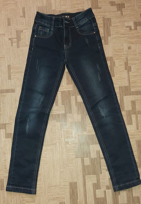 Джинсовий комплект на дівчинку.