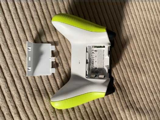 Xbox Controller Wireless Neon.