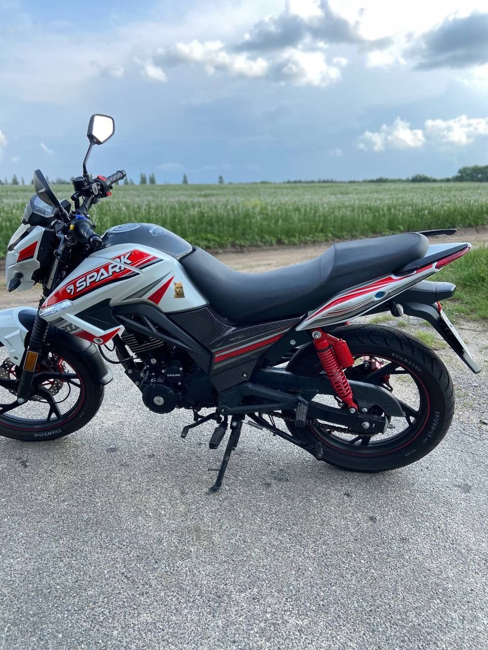 Spark sp200 r-29