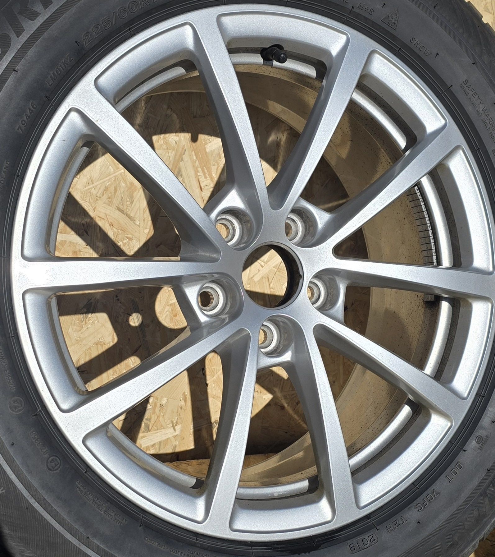4x Koła 225 60 R17 Felgi Audi 5x112 ET36