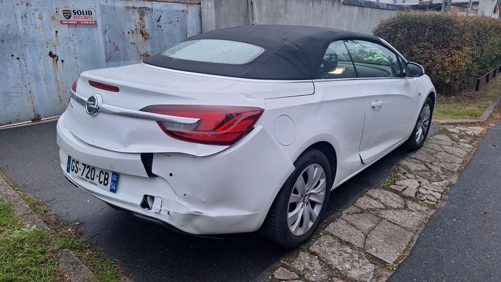 Opel Cascada 1.4 T, mały przebieg