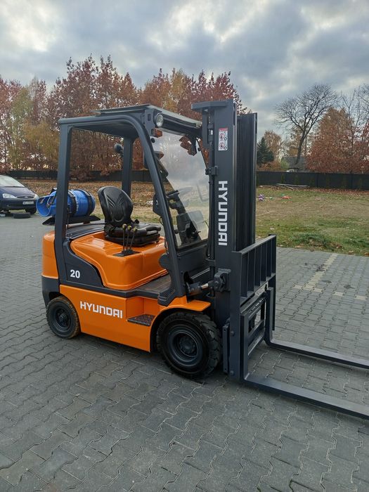 Sprzedam wózek widłowy Hyundai udz 2 to rok 2012