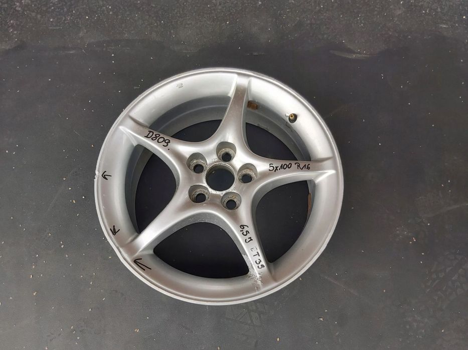 Toyota Celica VII 1,8 alufelga 16 felga 5x100