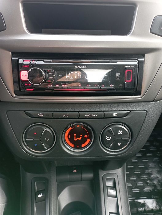 Продається Peugeot 301, 1,2 газ/бензин , мех КПП , пробіг 275 тис.