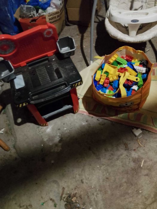 Oddam zabawki dla dzieci