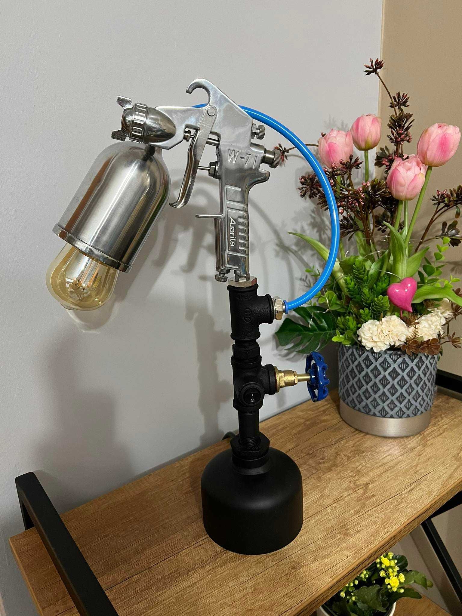 Lampka loft z kablem 3m