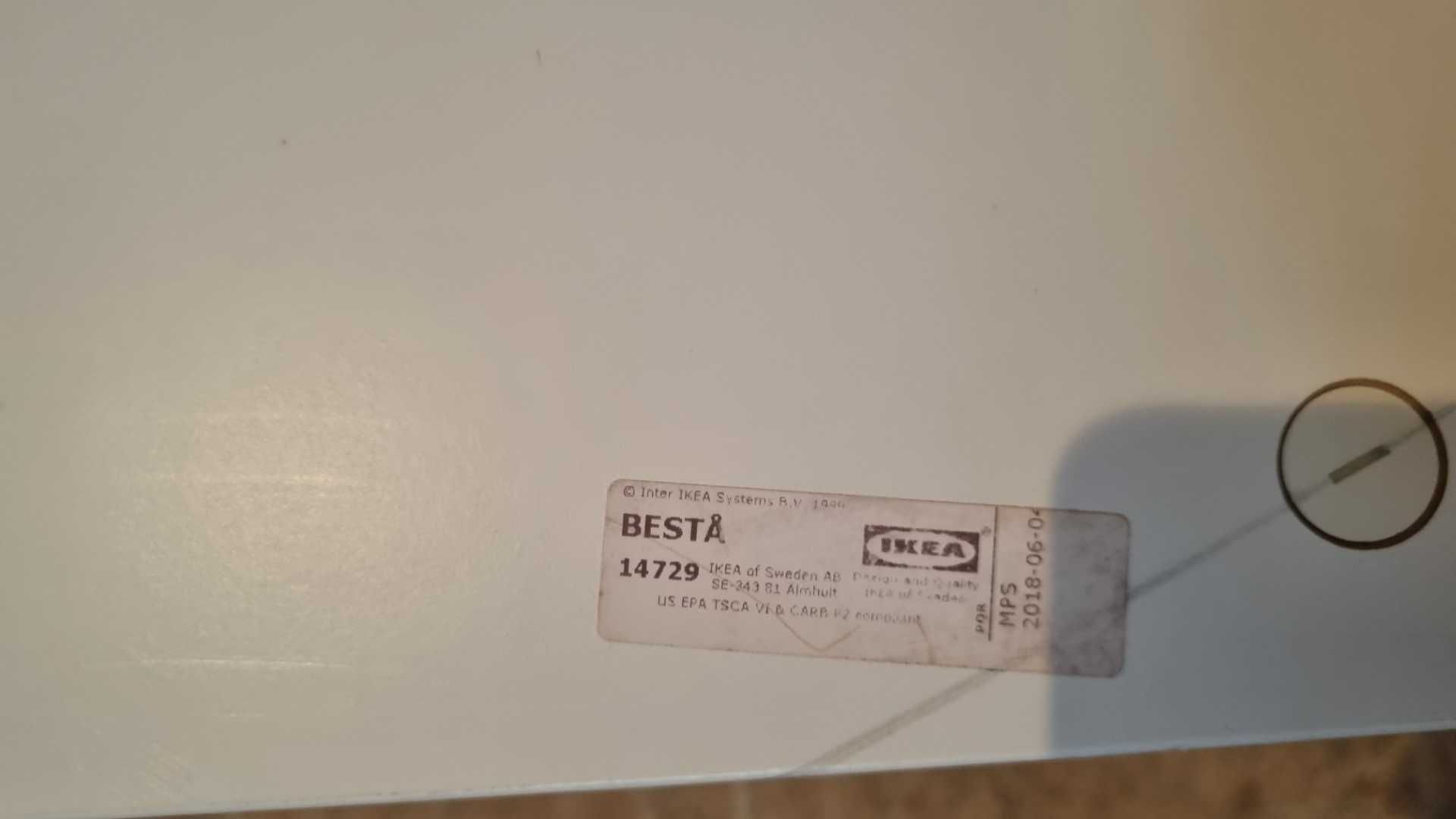 Estantes Ikea Bestã