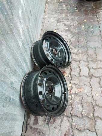 felgi stalowe hyundai i30-i40  15 cali stan bd komplet 4szt