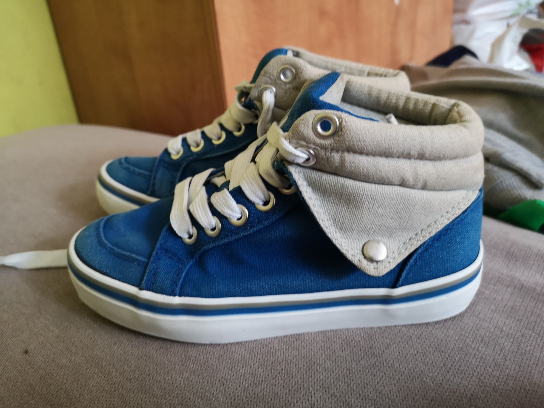 Buty dla chłopca 31 stan bdb Agaxy