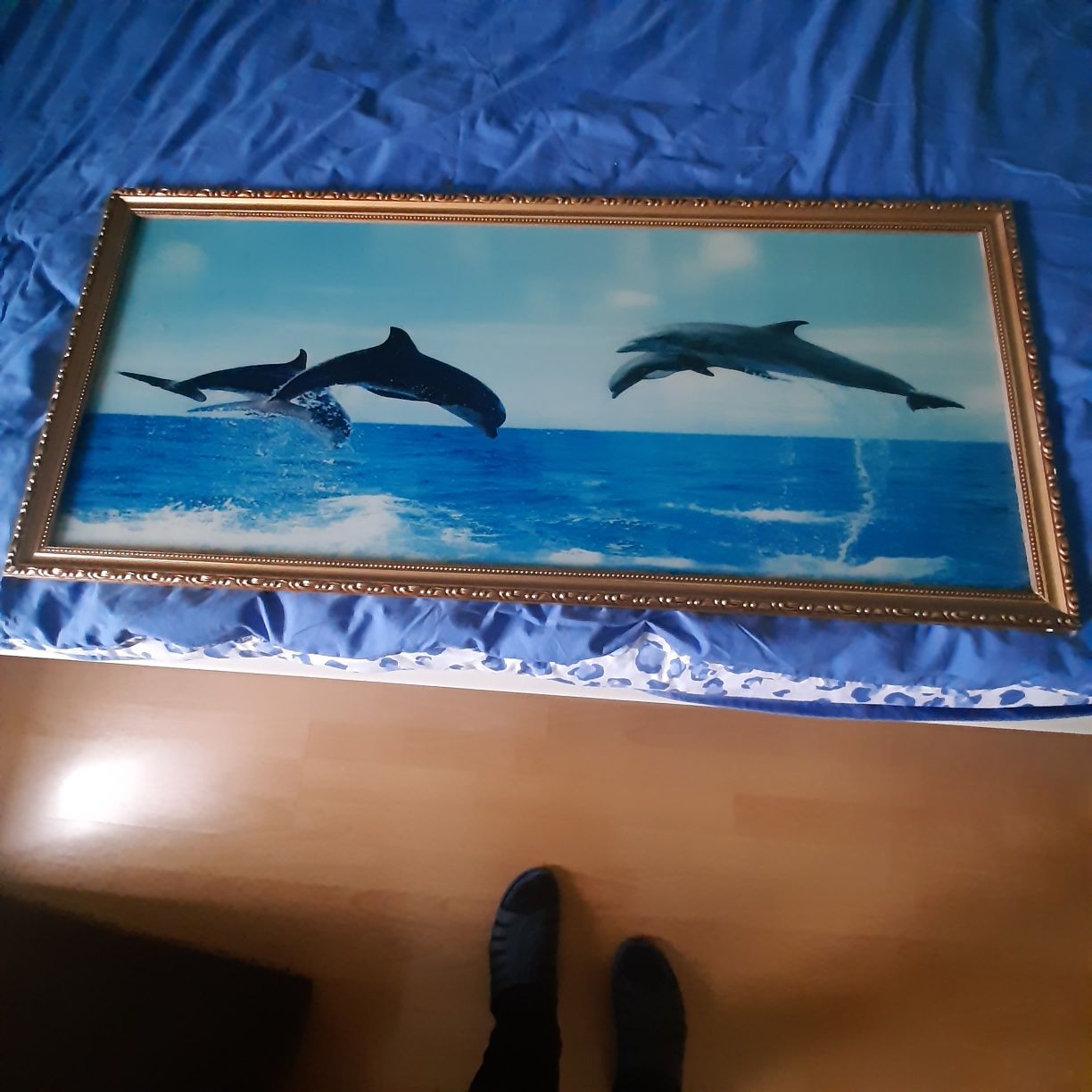 piękny obraż z delfinami