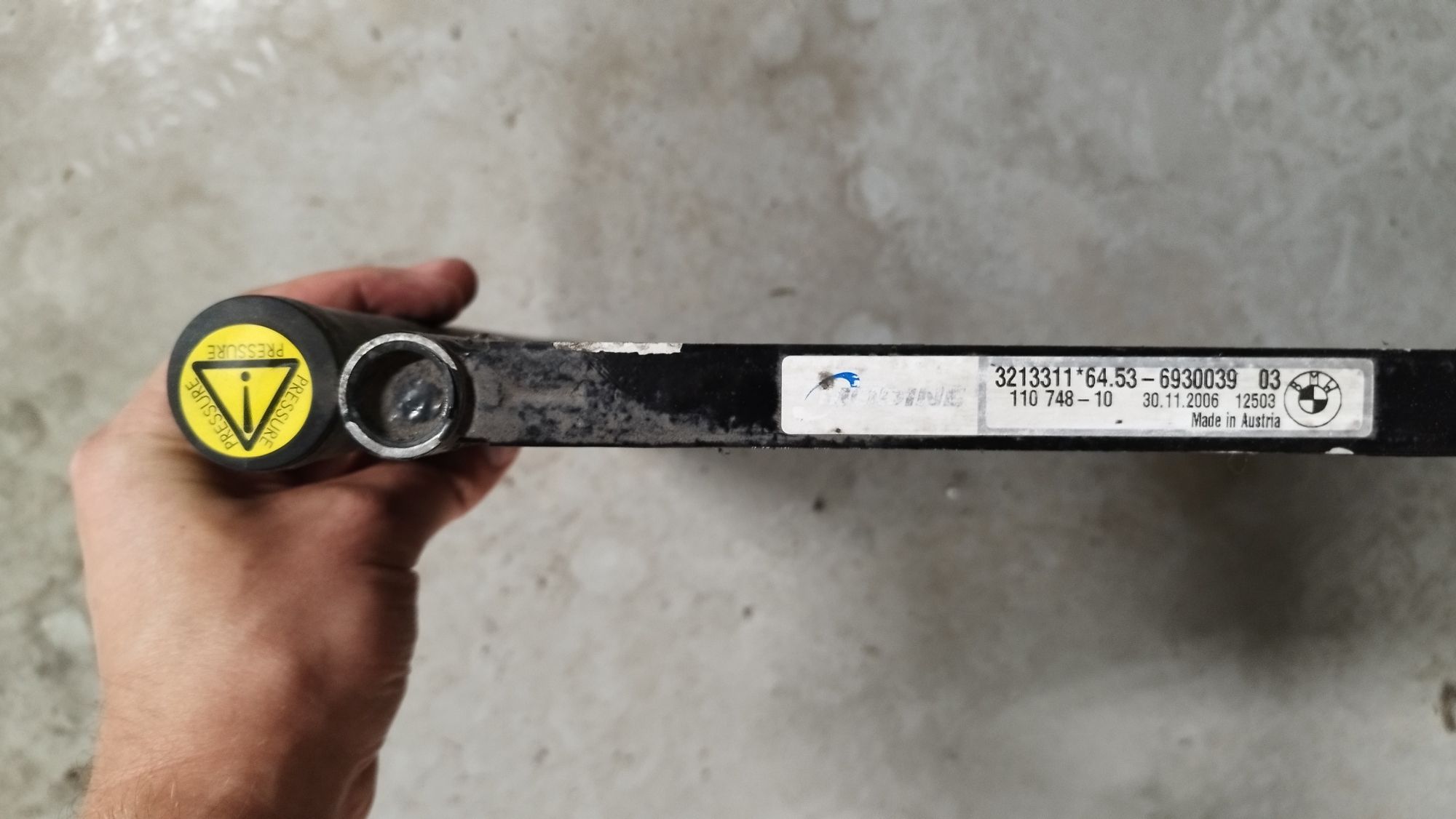 Chłodnica Klimatyzacji Skraplacz Oryginał OEM BMW M47 N47 E90 E91 E92
