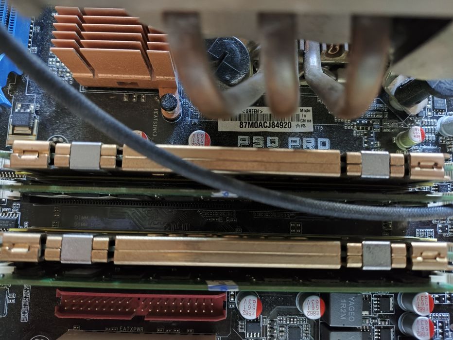 Комплект на socket lga 775, Lga 2011