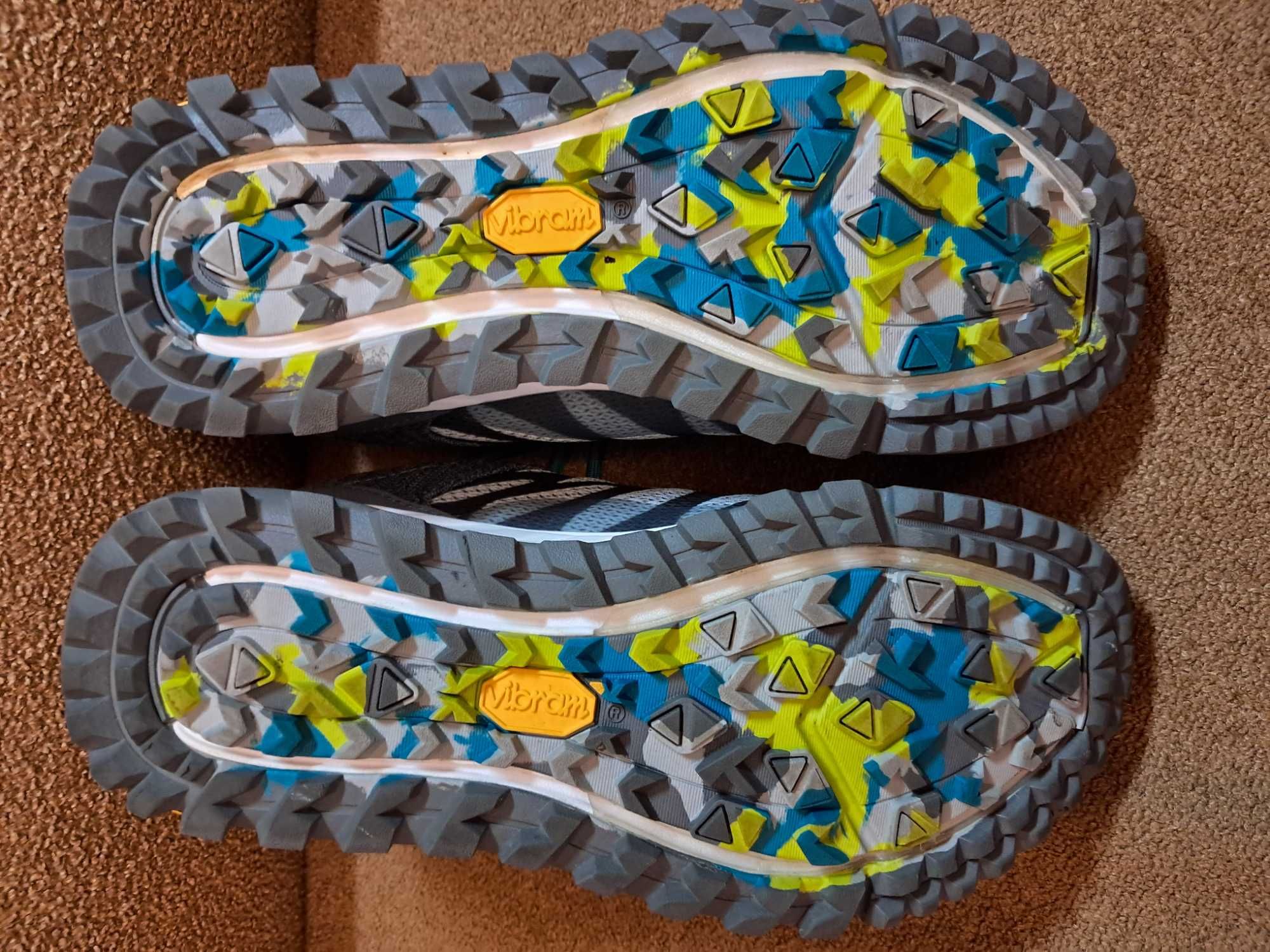 Детские Кроссовки Merrell оригинал размер 38