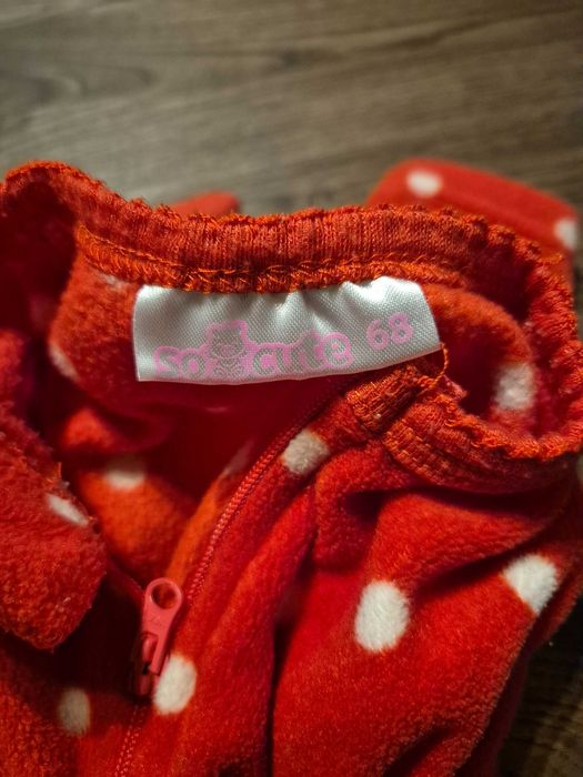 Pajacyk czerwony świączteczny 68