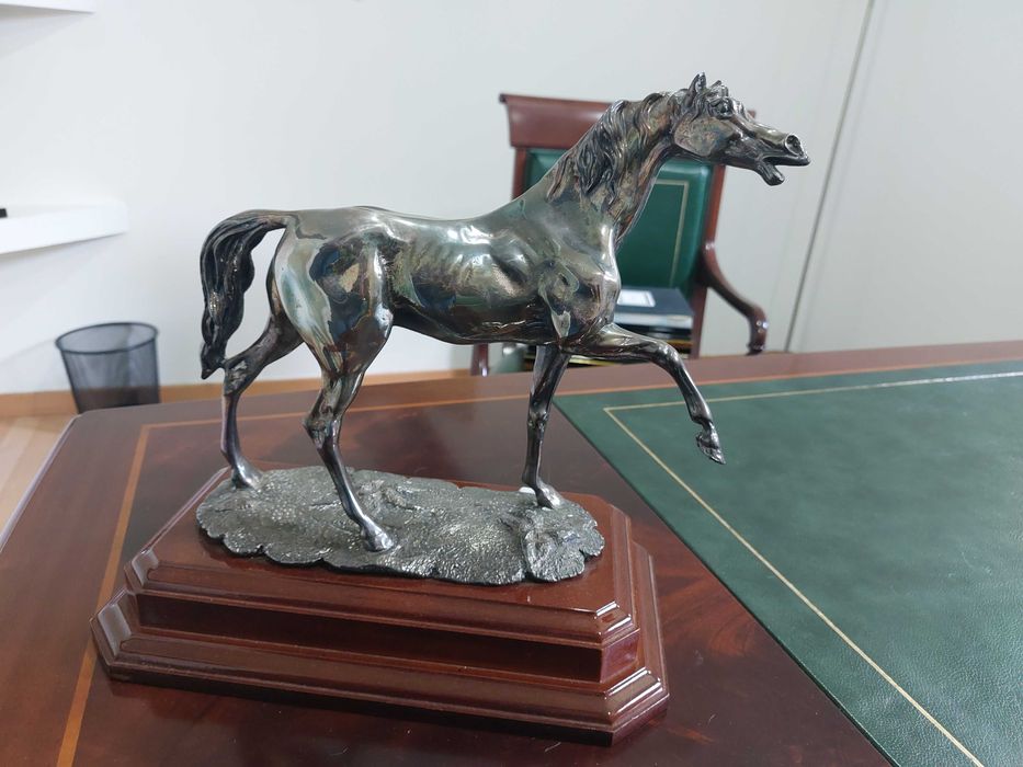 Estatueta de cavalo