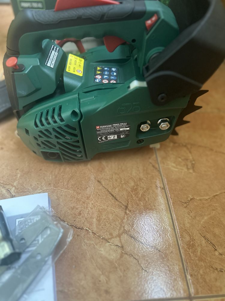 Ланцюгова пилка Scheppach Parkside PBBPS 700A1